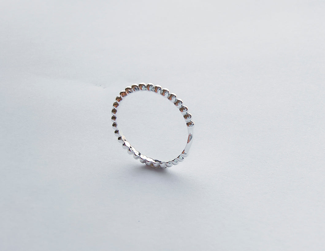 Product picture of Veritume ring in silver named Charlie.   