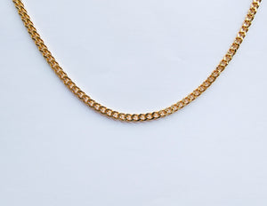 Product picture of Veritume chain necklace in gold named Christer. 