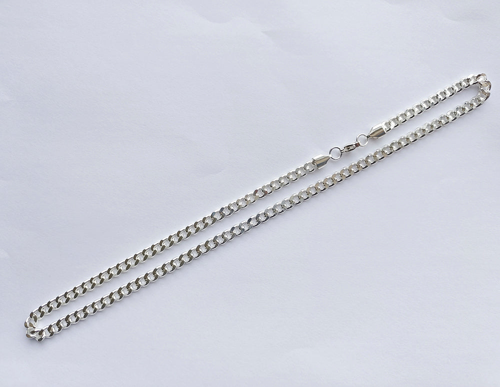 Charger l&#39;image dans la visionneuse de la galerie, Product picture of Veritume chain earring in silver named Christer 1.